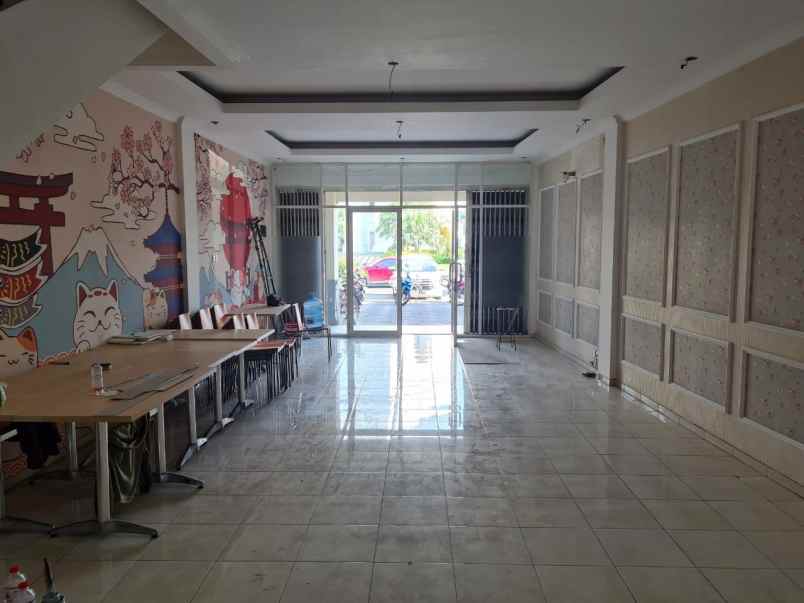 ruko paris junction wisata bukit mas