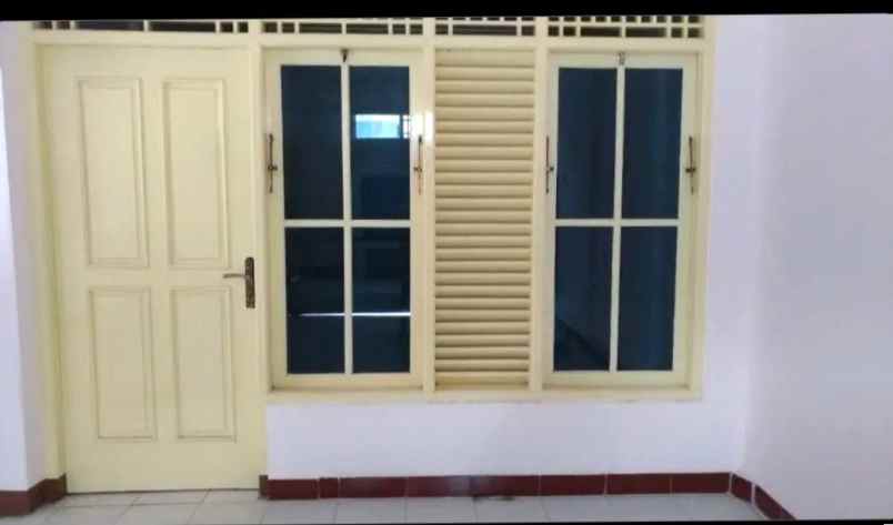rumah 2 lantai 235m type 3kt purwokerto jawa tengah