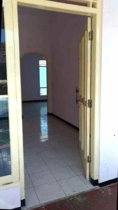 rumah 2 lantai 235m type 3kt purwokerto jawa tengah