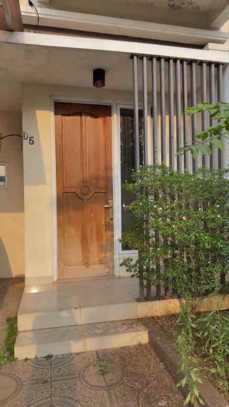 rumah 2 lantai 550jt bu bekasi kota