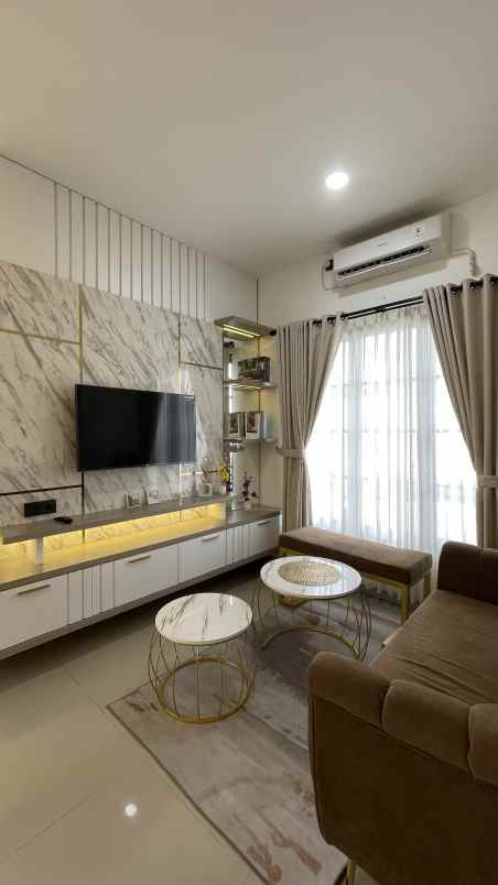 rumah 2 lantai di cibinong bogor cuma 600 jutaan