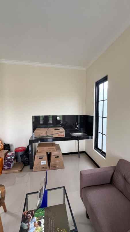 rumah 2 lantai lokasi di arjowinangun
