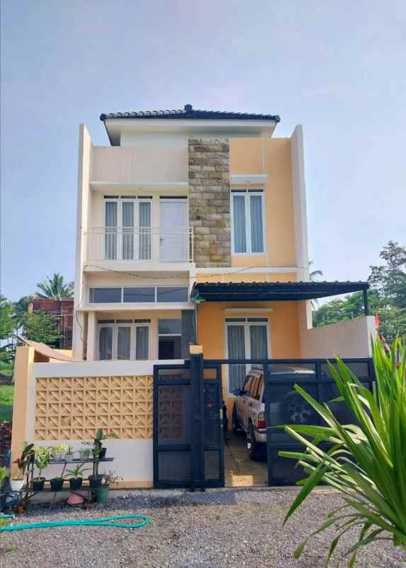 rumah 2 lantai murah gratis biaya sertifikat