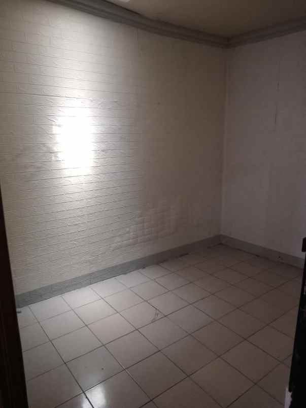 rumah 2kamar di gunungbatu pasteur cimahi utara
