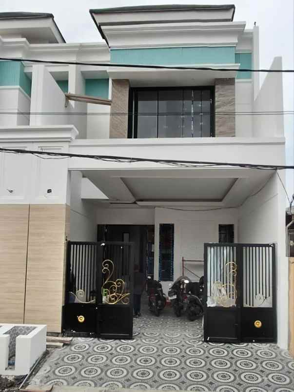 rumah babatan pantai utara dekat grand kenjeran