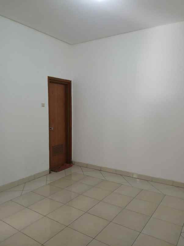 rumah bagus jl bahagia margacinta buahbatu bandung