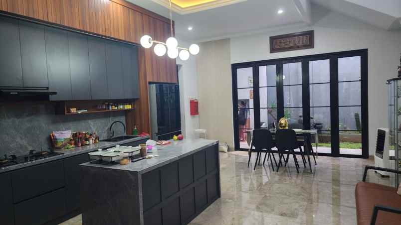 rumah bagus siap huni di kemang pratama bekasi