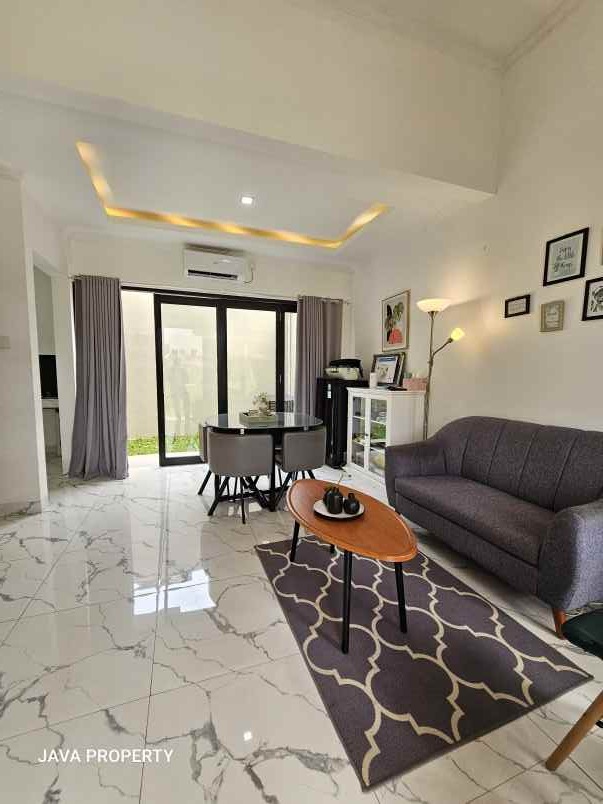 rumah baru 2 lantai dekat stasiun jurang mangu