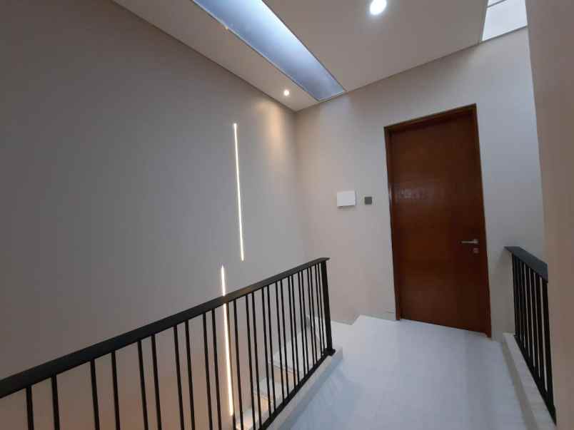 rumah baru di graha raya tangerang