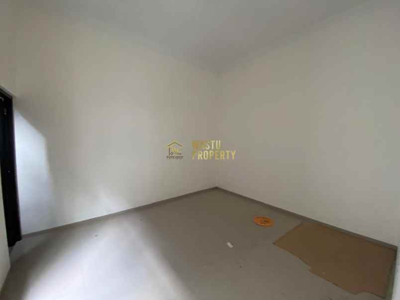 rumah baru strategis dekat uii dan wisata blue lagoon