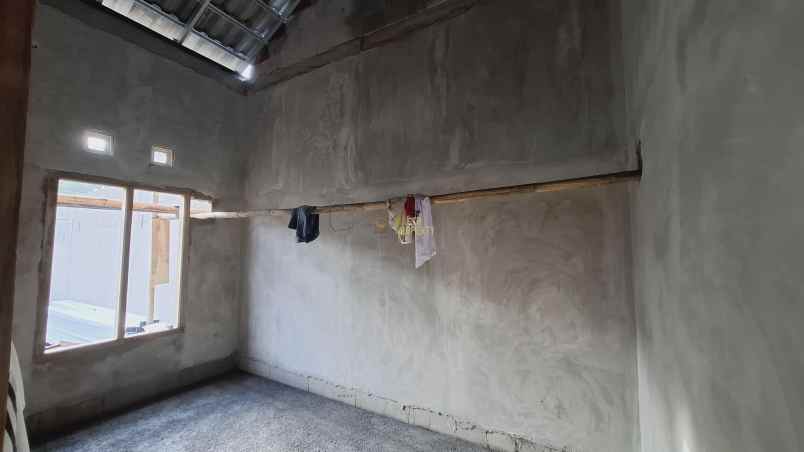 rumah baru tanah luas 5 menit ke smp negeri 2 kalasan