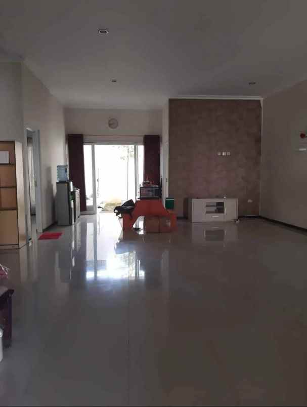 rumah candi kalasan manyaran semarang