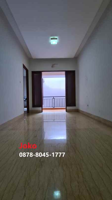 rumah cantik 2 lt termurah jl kemang timur kemang
