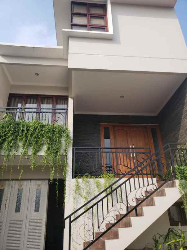 rumah cilandak jaksel