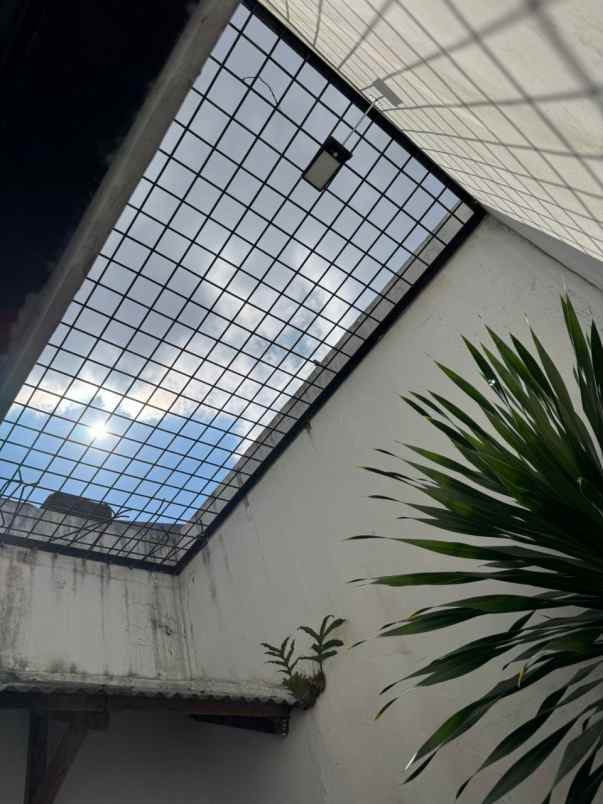 rumah cingised arcamanik dekat antapani bandung