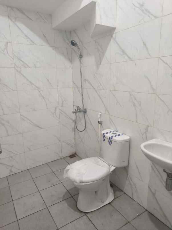 rumah cluster bambu apus jakarta timur