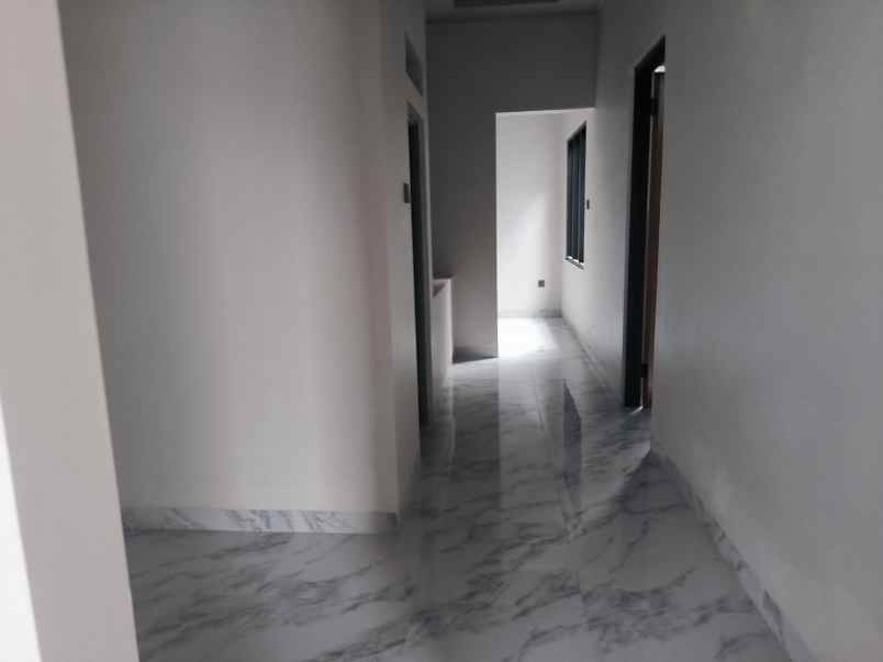 rumah cluster bambu apus jakarta timur