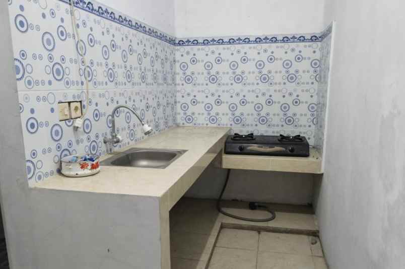 rumah cocok untuk kost kawasan strategis karanganyar