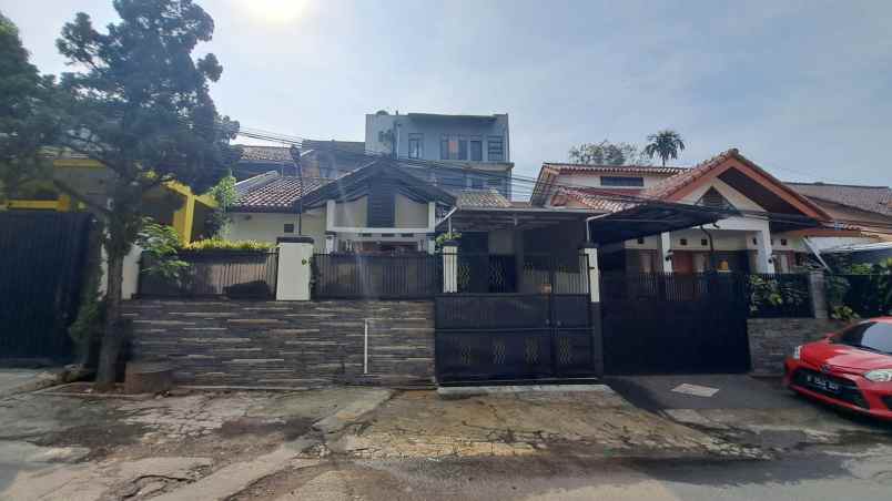rumah cocok untuk usaha di bandung timur