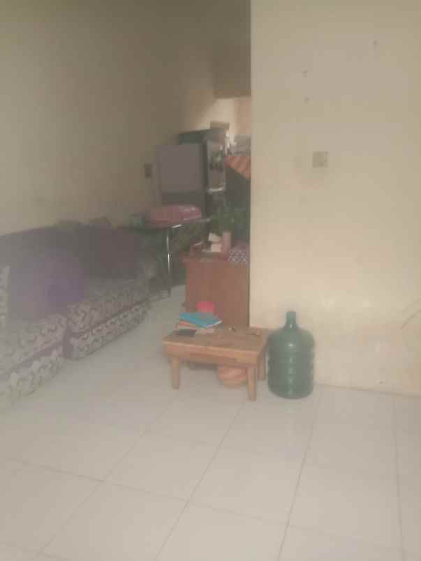 rumah dempet minimalis asri