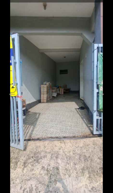 rumah di gunung batu cimahi