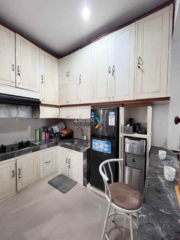 rumah di rungkut asri full furnished dekat merr