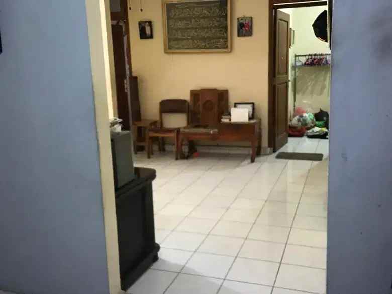 rumah dijual 1 lantai di perumahan serua ciputat