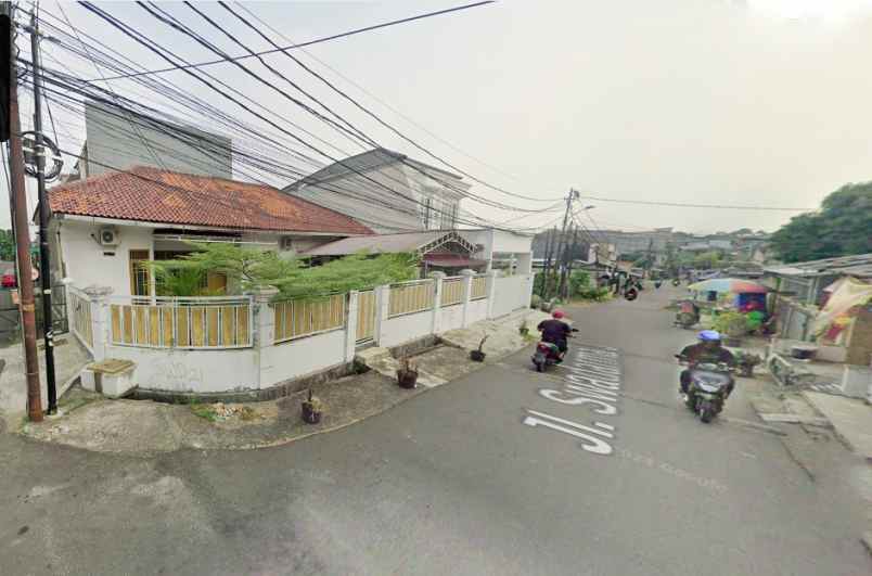 rumah disewakan dekat kebayoran park mall itc cipulir