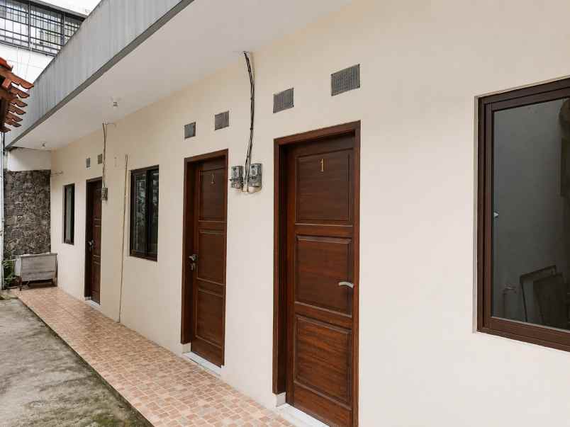 rumah disewakan di kebayoran baru