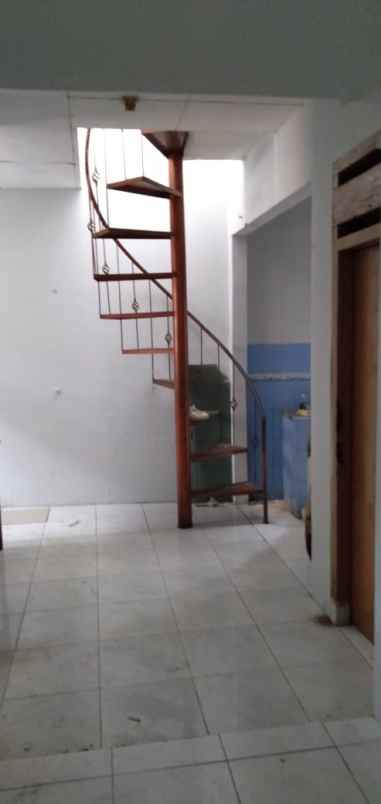 rumah disewakan lokasi strategis