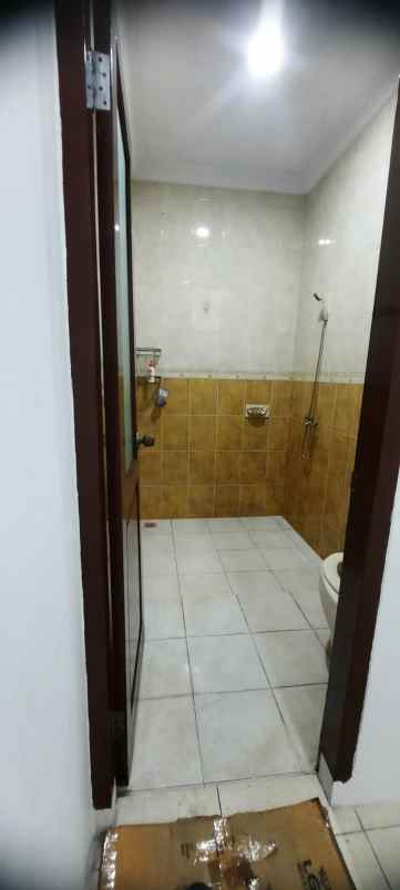 rumah dukuh zamrud bekasi timur