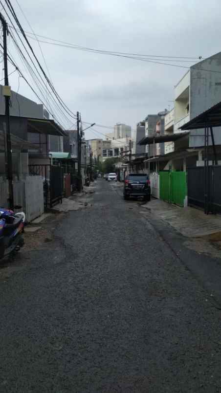 rumah gading indah pegangsaan