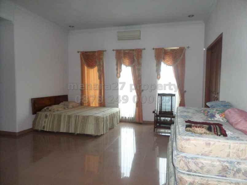 rumah gerlong pondok hijau