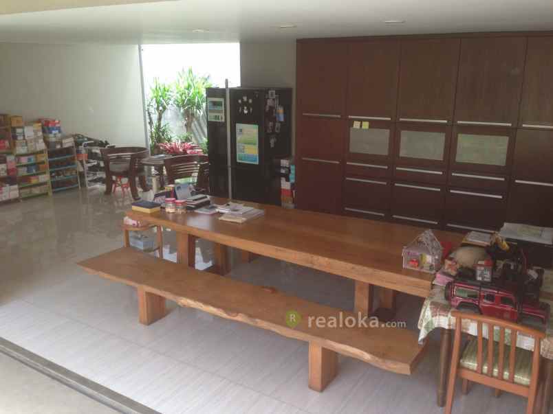 rumah hegarmanah setiabudi