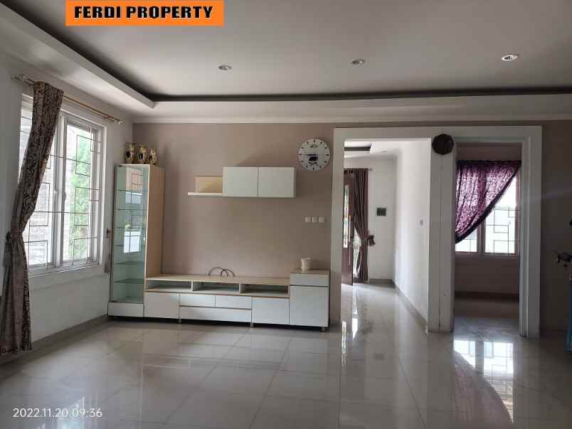 rumah hook rapi siap huni citra gran cibubur