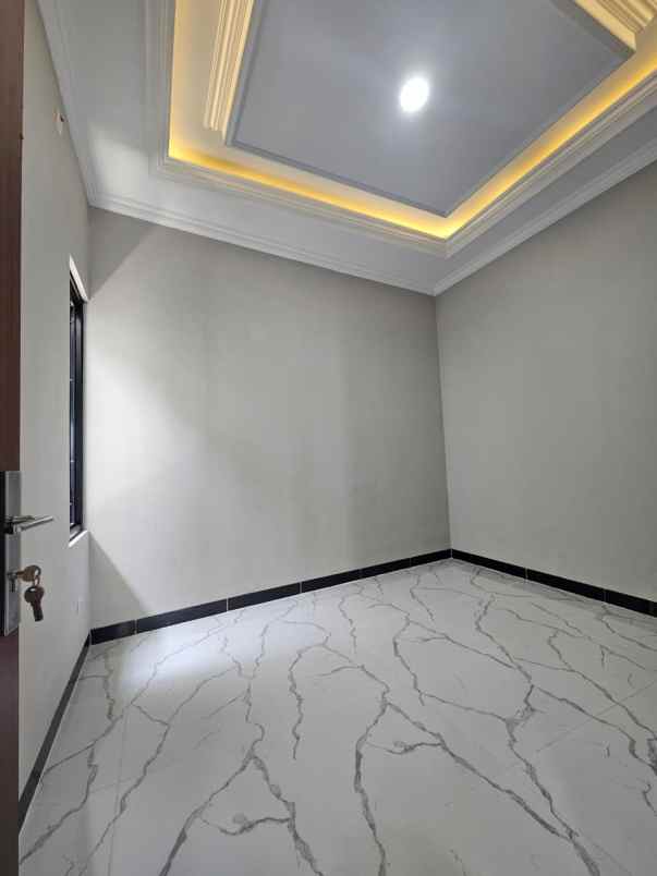 rumah jalan kemang 1 sukmajaya depok