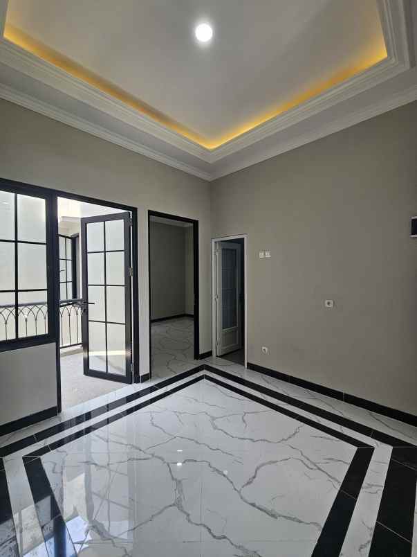 rumah jalan kemang 1 sukmajaya depok