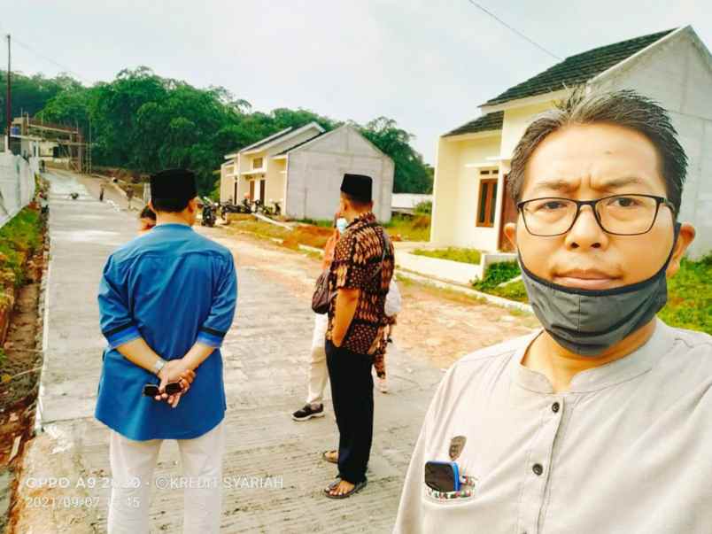 rumah jalan raya kalisuren