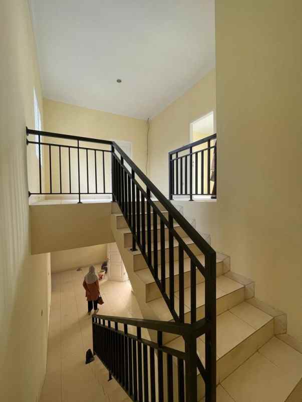 rumah jatiwaringin pondok gede