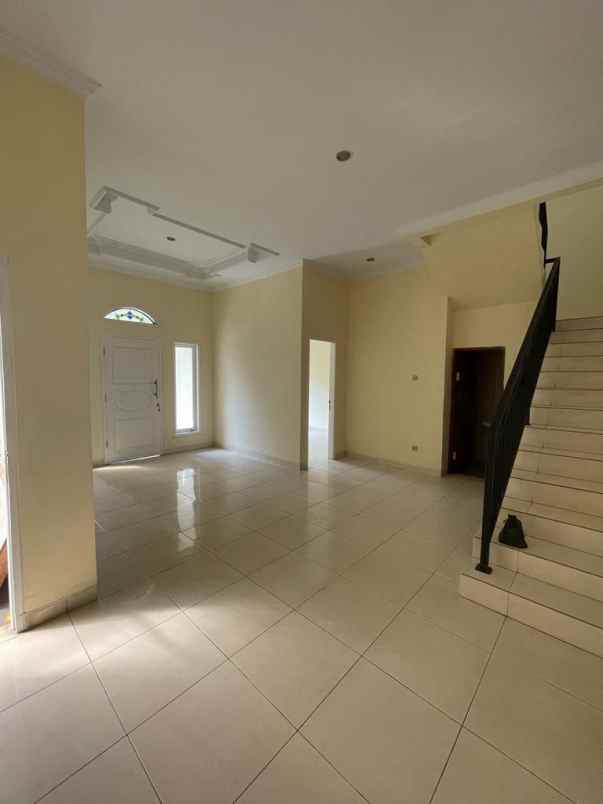 rumah jatiwaringin pondok gede