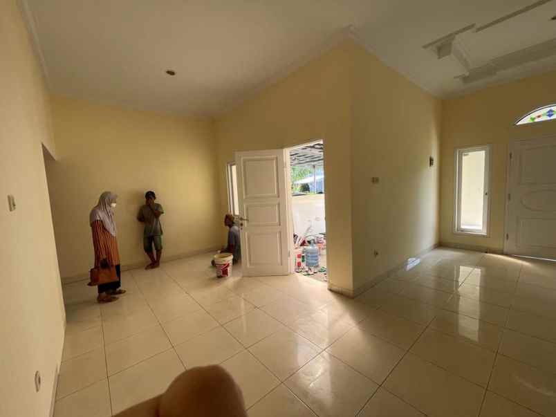 rumah jatiwaringin pondok gede