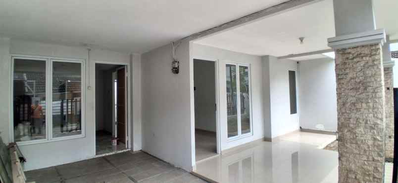 rumah jatiwaringin pondok gede dalam komplek