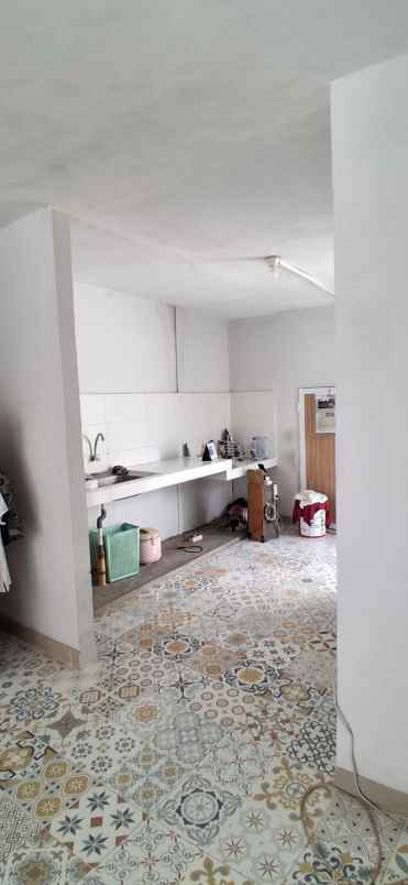 rumah jatiwaringin pondok gede dalam komplek