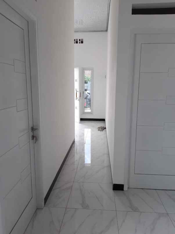 rumah jl cilangkap cipayung