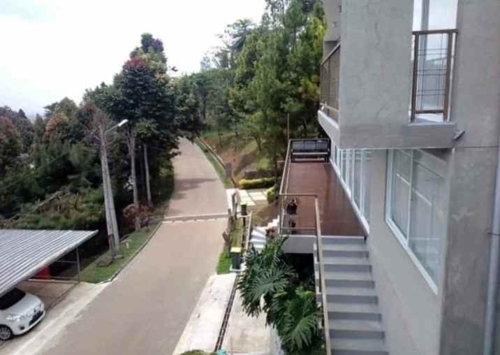 rumah jl pakar timur ciburial