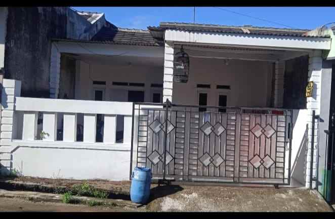 rumah jl raya karadenan sukahati