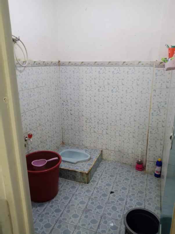 rumah jl raya karadenan sukahati