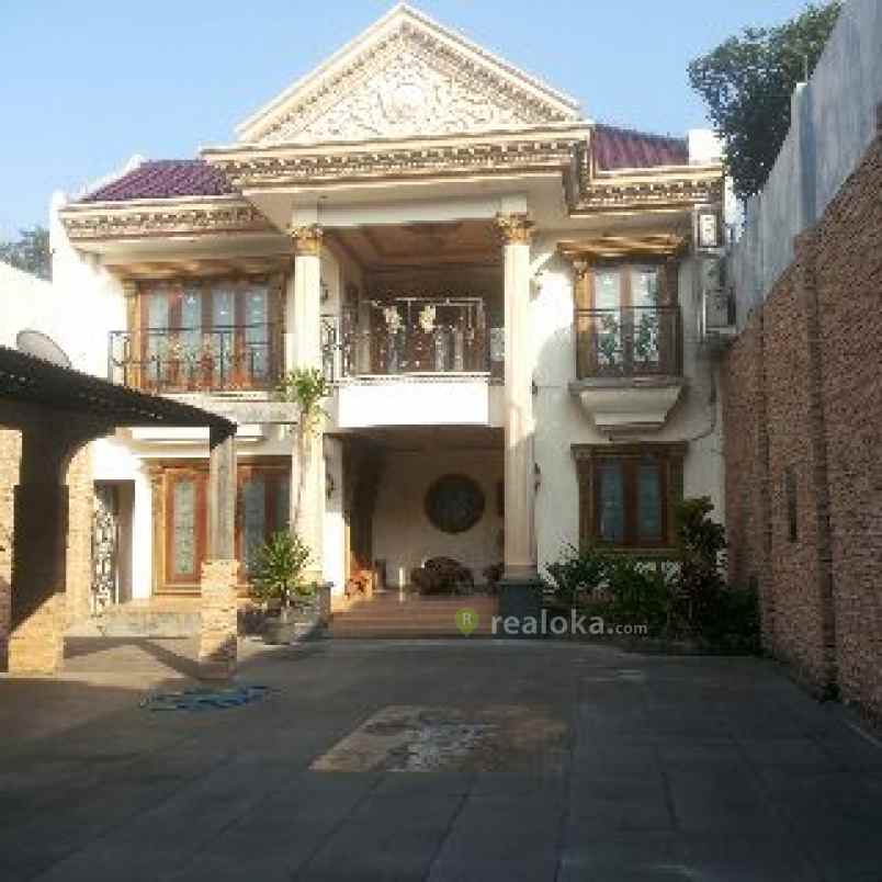 rumah kadirojo sleman