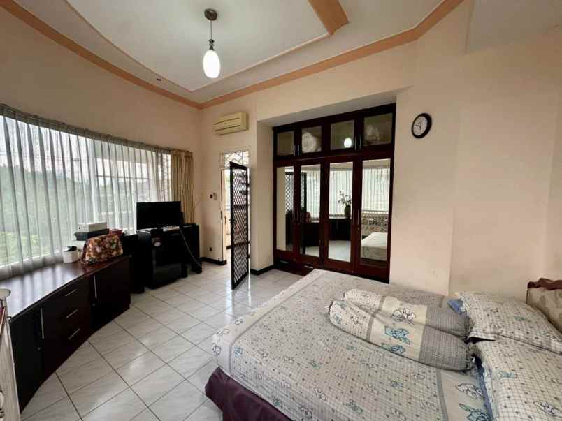 rumah karah indah strategis siap huni furnished