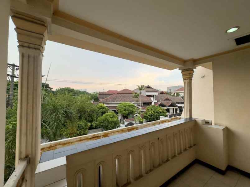 rumah karah indah strategis siap huni furnished